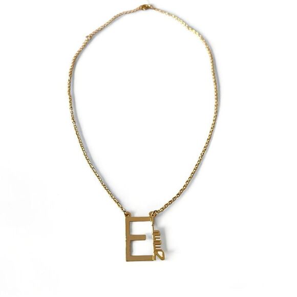 “Eileen” Gold Name Pendant Necklace - Picture 2 of 2